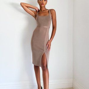 Aritzia Babaton Nude Cambria Dress Sz Small NWT